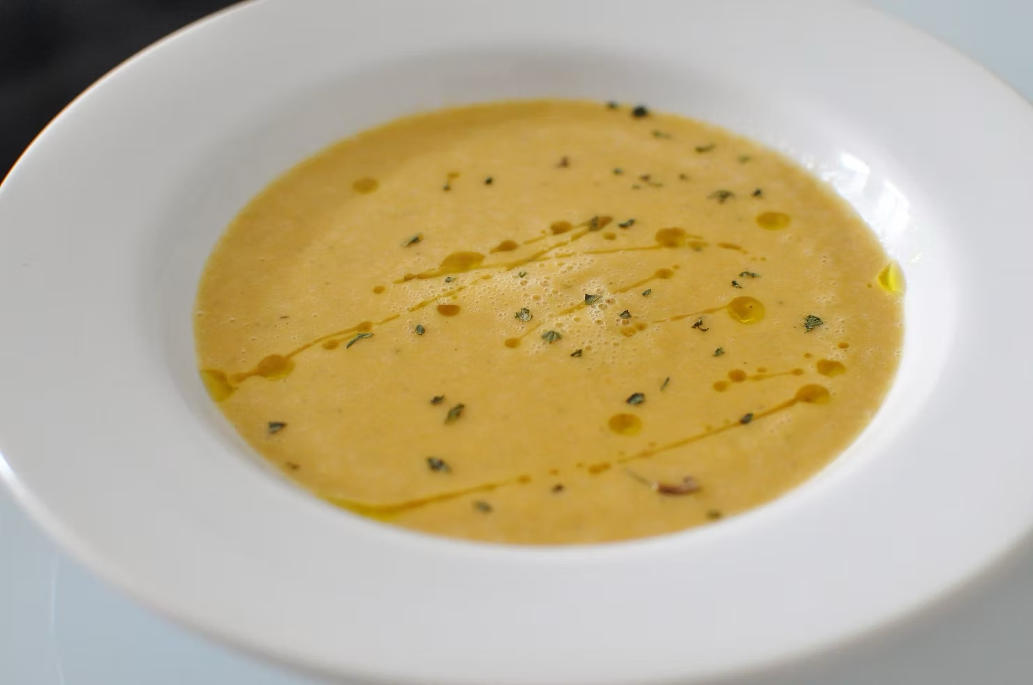 Polévka čočková